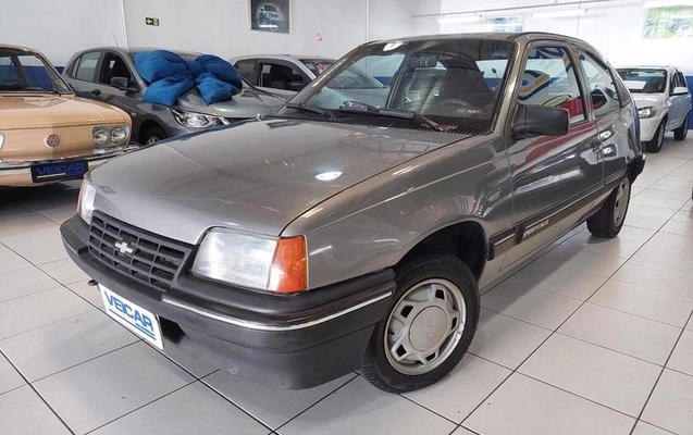 imagem-https://www.socarrao.com.br/sc-vehicle-images-prod/1005303/1784731850234-7256370_3_B_80b3e1b466.jpeg