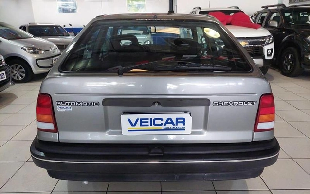 imagem-https://www.socarrao.com.br/sc-vehicle-images-prod/1005303/1784731850240-7256370_8_B_e5d97ba7a3.jpeg