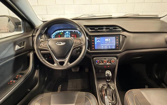 imagem-https://www.socarrao.com.br/sc-vehicle-images-prod/1005355/1778953351554-7991929_5_B_fe05e4fb80.jpeg