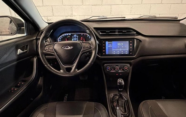 imagem-https://www.socarrao.com.br/sc-vehicle-images-prod/1005355/1778953351558-7991929_8_B_4aedf1136c.jpeg