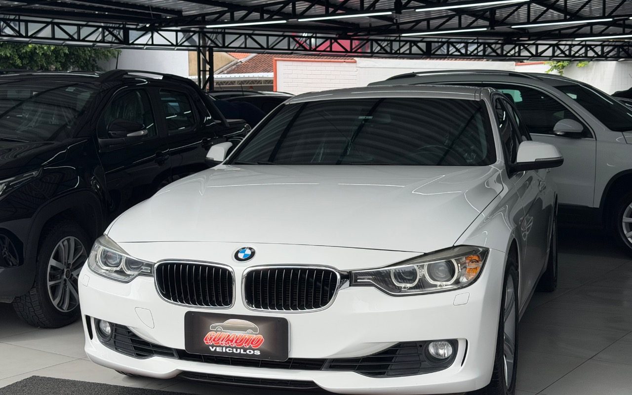 BMW 320i 2014 Branco — foto 1 de 3