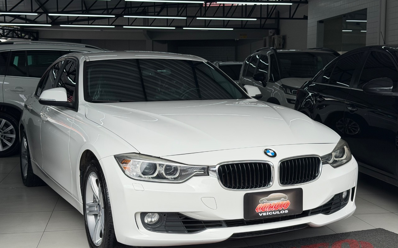 imagem-https://www.socarrao.com.br/sc-vehicle-images-prod/1005356/1776191067836-SU1HXzI5NTQuanBlZw.jpeg