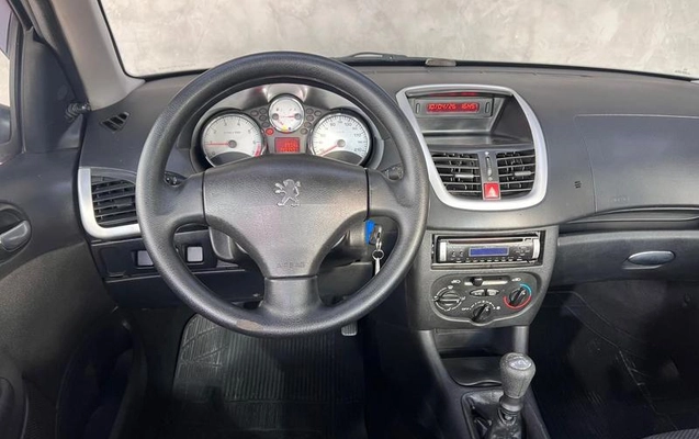 imagem-https://www.socarrao.com.br/sc-vehicle-images-prod/1005525/1791910834523-7976103_12_B_b536e74a0b.jpeg