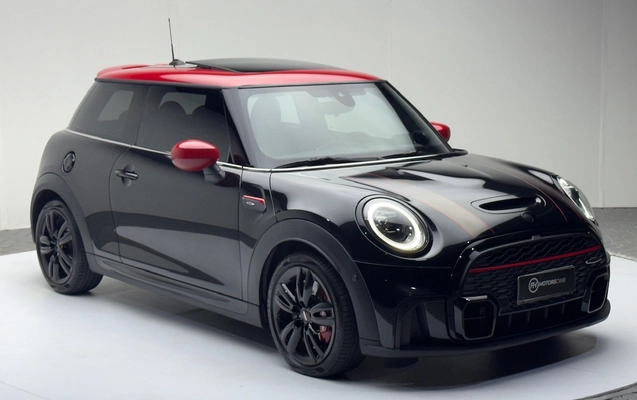 imagem-https://www.socarrao.com.br/sc-vehicle-images-prod/1005559/1776200919737-ae1d1c4c-b017-43ae-bce7-e9dbf66781a9.jpg