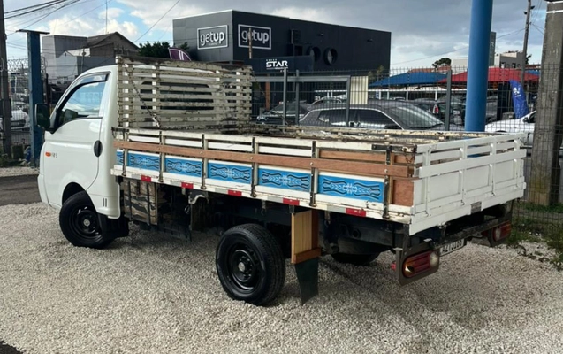 imagem-https://www.socarrao.com.br/sc-vehicle-images-prod/1005562/1776370041539-V2hhdHNBcHAgSW1hZ2UgMjAyNi0wNC0xNiBhdCAxNi4yNi4wOSAoMykuanBlZw.jpeg