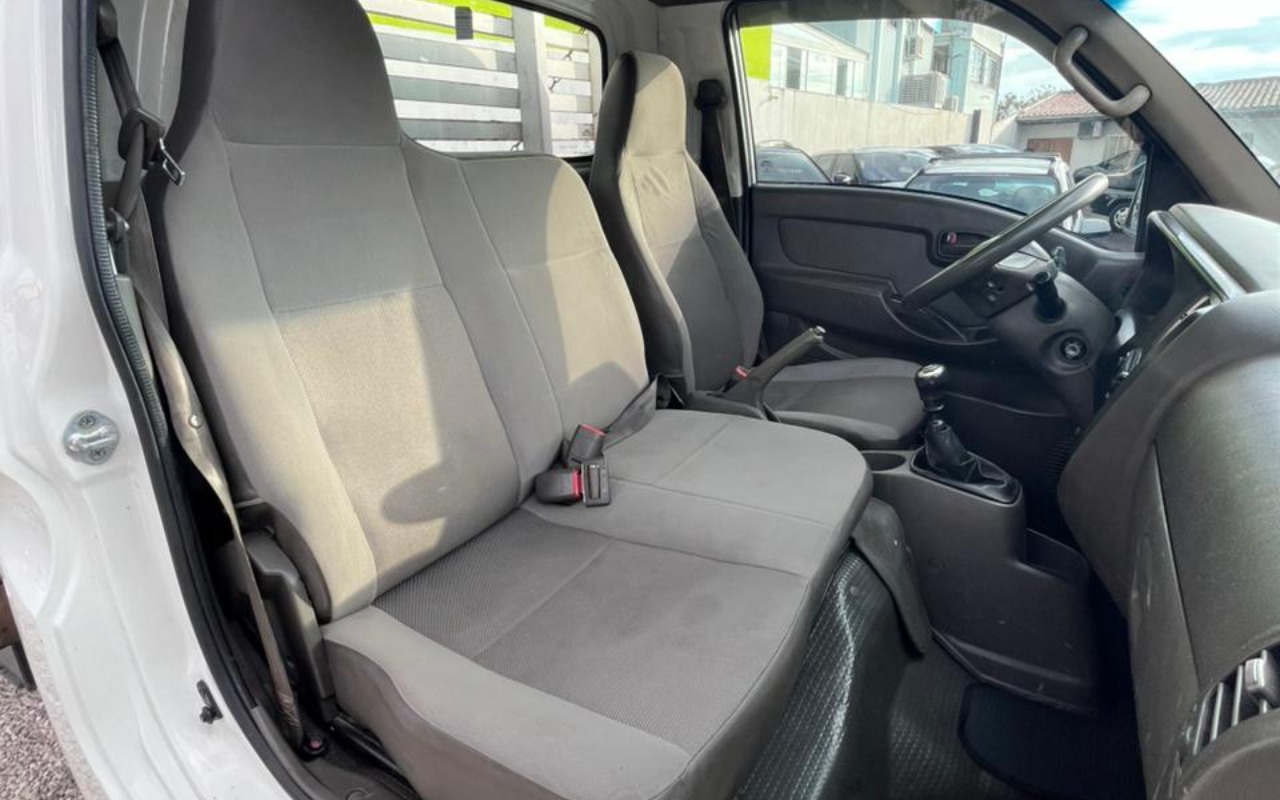 imagem-https://www.socarrao.com.br/sc-vehicle-images-prod/1005562/1776370042401-V2hhdHNBcHAgSW1hZ2UgMjAyNi0wNC0xNiBhdCAxNy4wMy4xMSAoMykuanBlZw.jpeg