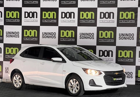 Chevrolet Onix 2023 Branco — foto 1 de 3