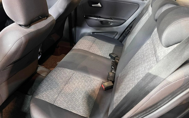 imagem-https://www.socarrao.com.br/sc-vehicle-images-prod/1006408/1776253614054-MTEuanBlZw.jpeg