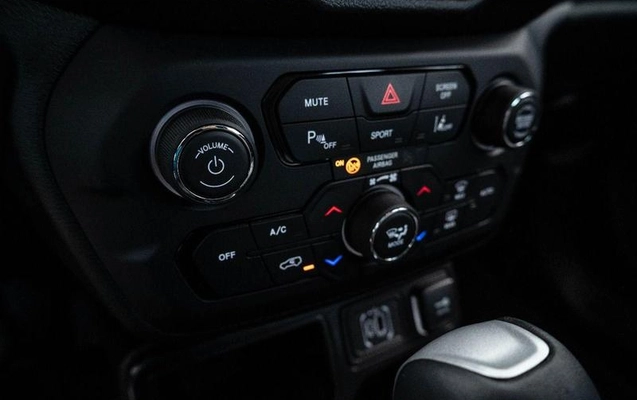 imagem-https://www.socarrao.com.br/sc-vehicle-images-prod/1007174/1789044590997-7994513_1_B_a811ad84a7.jpeg