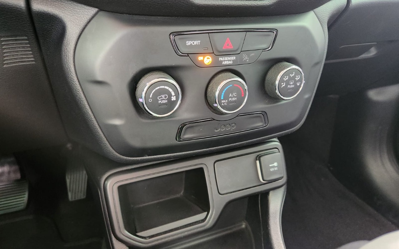 imagem-https://www.socarrao.com.br/sc-vehicle-images-prod/1007252/1776265211935-V2hhdHNBcHAgSW1hZ2UgMjAyNi0wNC0xNSBhdCAxMC4zMS40MSAoMSkuanBlZw.jpeg