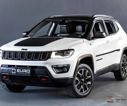 Jeep Compass 2021 Branco — foto 1 de 3