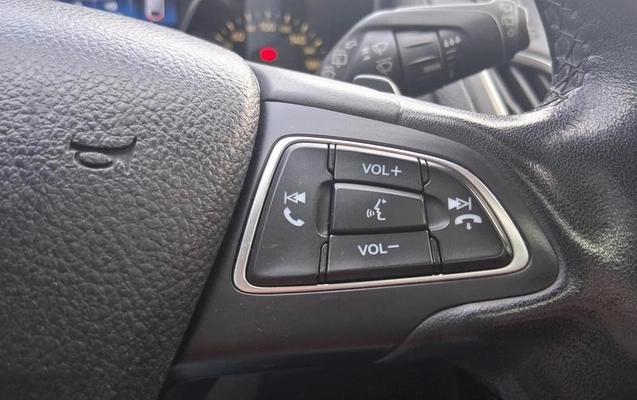 imagem-https://www.socarrao.com.br/sc-vehicle-images-prod/1007477/1789412810931-7979870_16_B_a43c2ec7cb.jpeg