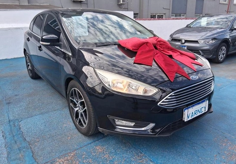 Ford Focus 2017 Preto — foto 1 de 3