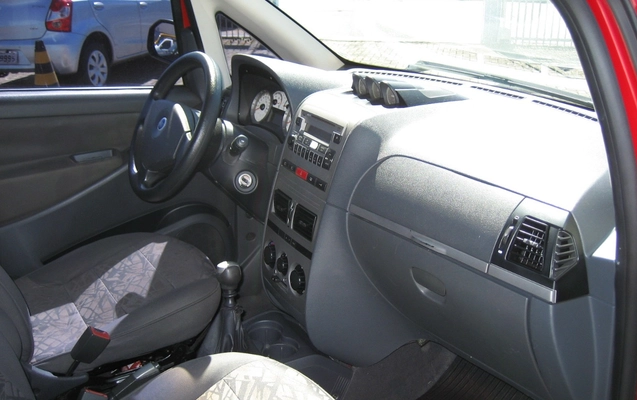 imagem-https://www.socarrao.com.br/sc-vehicle-images-prod/1007486/1776950313682-SU1HXzE4ODcuSlBH.JPG