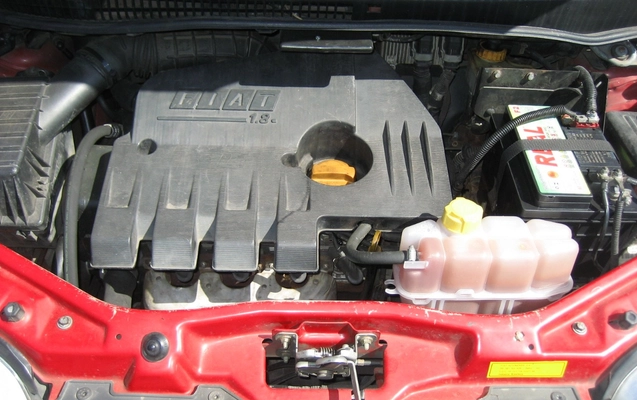 imagem-https://www.socarrao.com.br/sc-vehicle-images-prod/1007486/1776950314047-SU1HXzE4OTIuSlBH.JPG