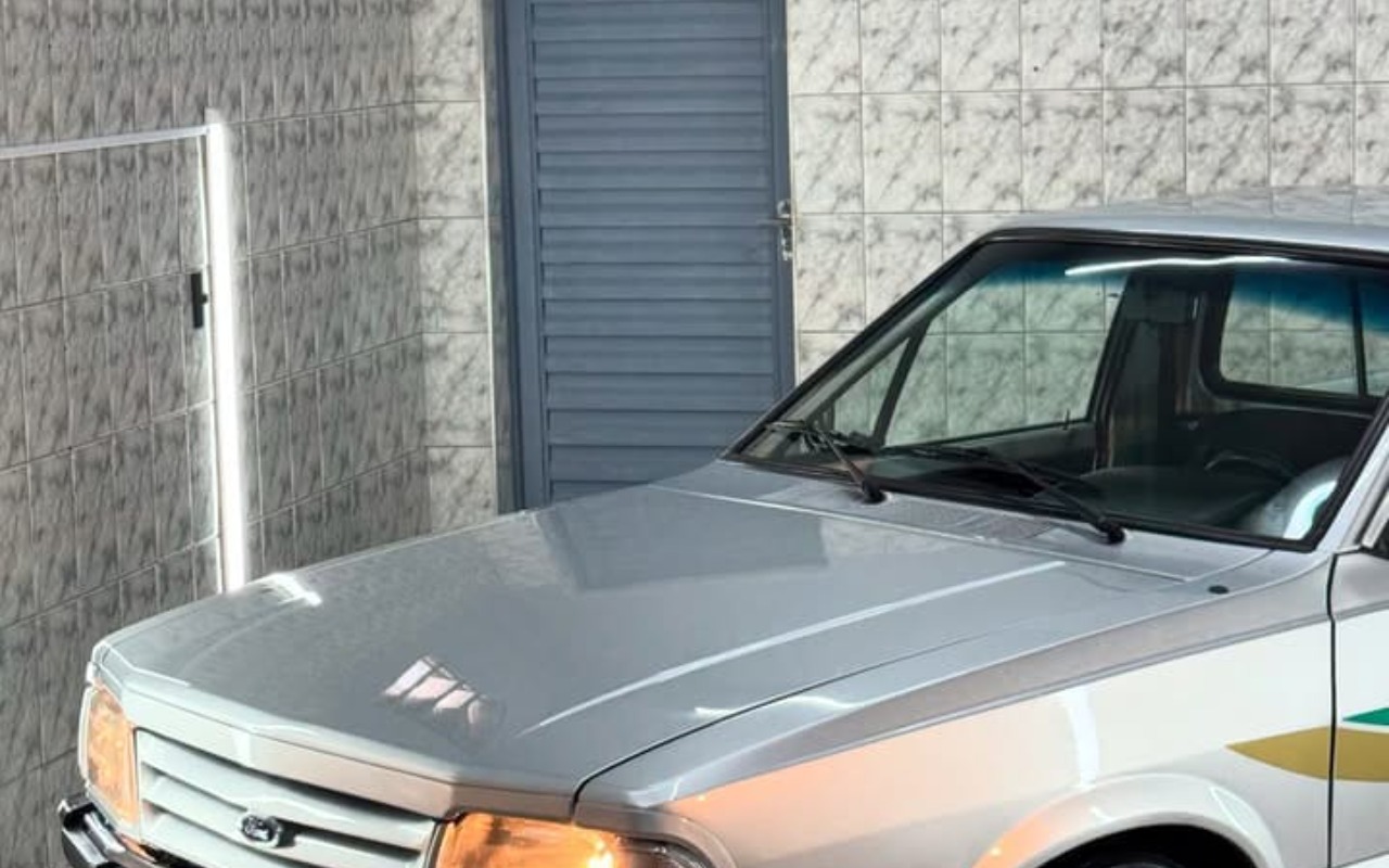 Ford Pampa L 1.6 na cor Prata em Jundiaí / SP - 1007521