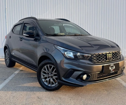 Fiat Argo TREKKING 1.3 8V Flex 2021 Cinza — foto 1 de 3