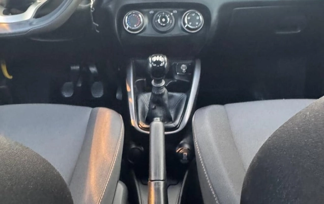 imagem-https://www.socarrao.com.br/sc-vehicle-images-prod/1007574/1787773981074-vehicle_image_1774098784_0716c939c9e01451cd807c39469a60d0.jpeg