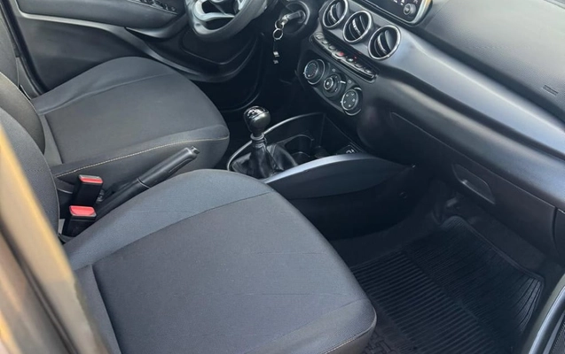 imagem-https://www.socarrao.com.br/sc-vehicle-images-prod/1007574/1787773981076-vehicle_image_1774098795_41feb770660654b73c2cf3bb76fc2290.jpeg