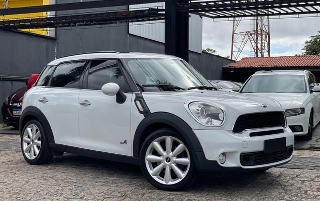 imagem-https://www.socarrao.com.br/sc-vehicle-images-prod/1007661/1776273343797-V2hhdHNBcHAgSW1hZ2UgMjAyNi0wNC0xMCBhdCA2LjExLjU1IFBNLmpwZWc.jpeg