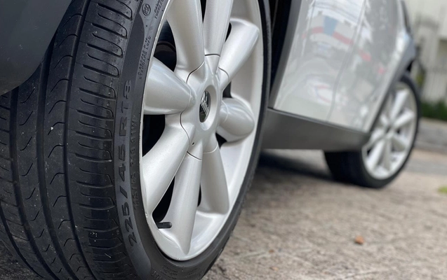 imagem-https://www.socarrao.com.br/sc-vehicle-images-prod/1007661/1776273344091-V2hhdHNBcHAgSW1hZ2UgMjAyNi0wNC0xMCBhdCA2LjExLjU2IFBNICgzKS5qcGVn.jpeg