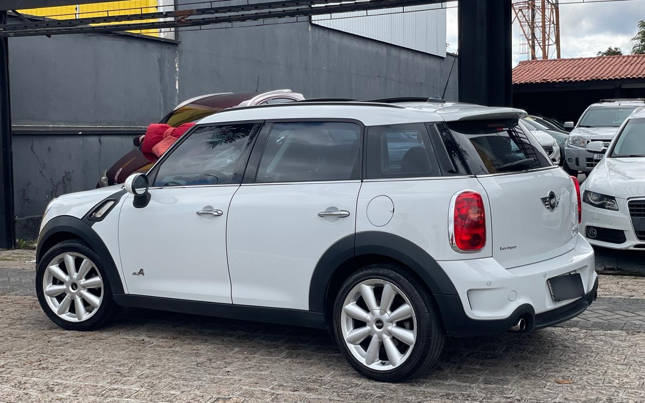 imagem-https://www.socarrao.com.br/sc-vehicle-images-prod/1007661/1776273344800-V2hhdHNBcHAgSW1hZ2UgMjAyNi0wNC0xMCBhdCA2LjExLjU2IFBNLmpwZWc.jpeg