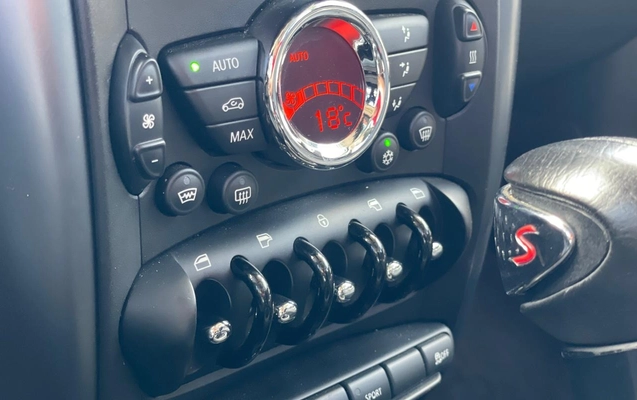 imagem-https://www.socarrao.com.br/sc-vehicle-images-prod/1007661/1776273344939-V2hhdHNBcHAgSW1hZ2UgMjAyNi0wNC0xMCBhdCA2LjExLjU3IFBNLmpwZWc.jpeg