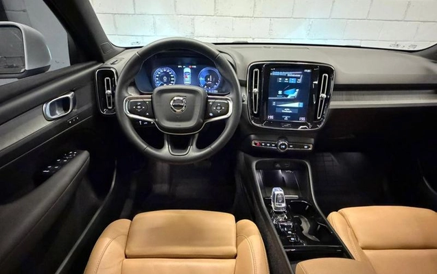 imagem-https://www.socarrao.com.br/sc-vehicle-images-prod/1007722/1782829051073-7995507_14_B_33c437c315.jpeg