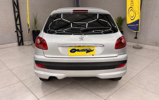 imagem-https://www.socarrao.com.br/sc-vehicle-images-prod/1007760/1785274228559-7976253_5_B_7231deffa7.jpeg