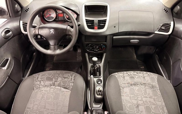 imagem-https://www.socarrao.com.br/sc-vehicle-images-prod/1007760/1785274228565-7976253_11_B_97a3b293f3.jpeg