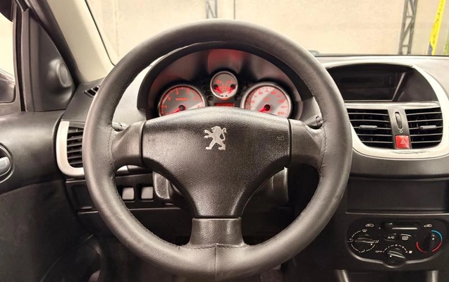 imagem-https://www.socarrao.com.br/sc-vehicle-images-prod/1007760/1785274228568-7976253_13_B_6a8e9e09f5.jpeg