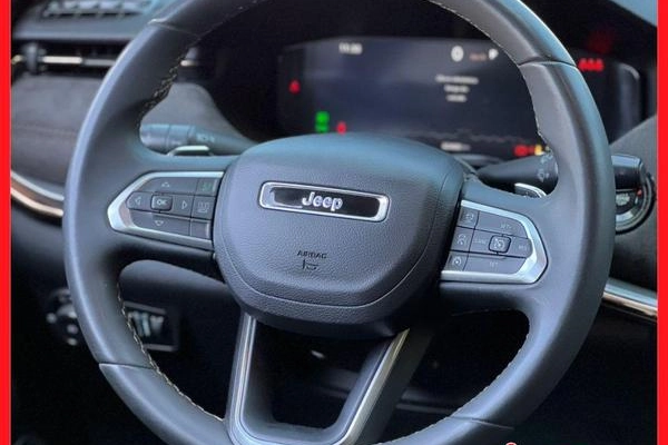imagem-https://www.socarrao.com.br/sc-vehicle-images-prod/1007763/1789066464704-7994947_9_B_e7e6635236.jpeg