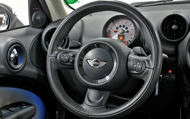 imagem-https://www.socarrao.com.br/sc-vehicle-images-prod/1007833/1776277011800-f5a130aa-018a-4685-aa2d-042f4eaf18a2.jpg