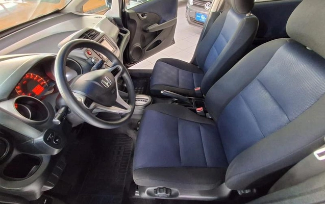 imagem-https://www.socarrao.com.br/sc-vehicle-images-prod/1007872/1778093995994-7995876_1_B_a6b593cd34.jpeg