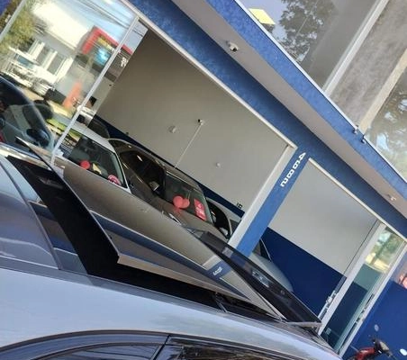 imagem-https://www.socarrao.com.br/sc-vehicle-images-prod/1007977/1776352976898-7947552_5_B_0ab8860f16.jpeg