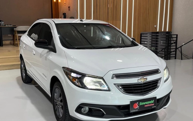 imagem-https://www.socarrao.com.br/sc-vehicle-images-prod/1008014/1789481680021-vehicle_image_1776280315_5b9d5d373eaa6da27cca1c8e144ac1a9.jpeg