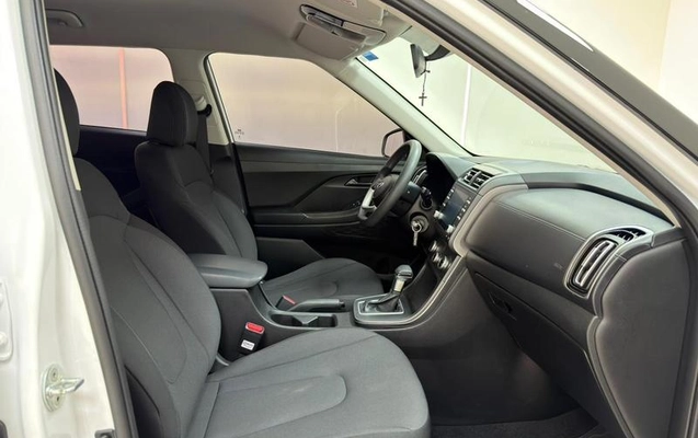 imagem-https://www.socarrao.com.br/sc-vehicle-images-prod/1008122/1787140111021-7991901_11_B_a28433b294.jpeg