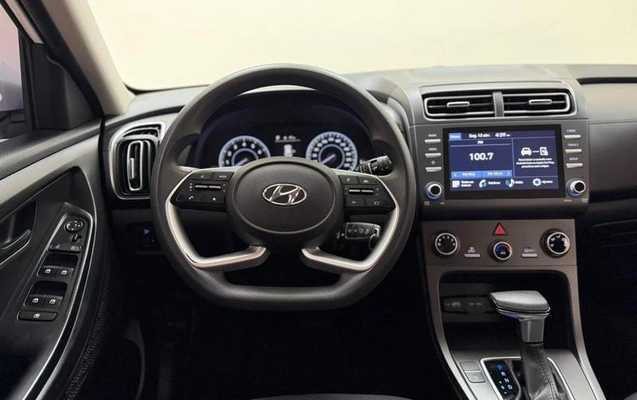 imagem-https://www.socarrao.com.br/sc-vehicle-images-prod/1008122/1787140111027-7991901_15_B_9e44de96f2.jpeg