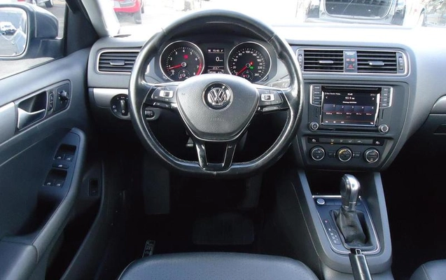 imagem-https://www.socarrao.com.br/sc-vehicle-images-prod/1008135/1789676564559-7982551_9_B_70cc2f00b6.jpeg