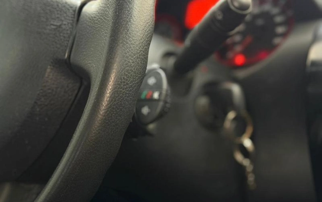 imagem-https://www.socarrao.com.br/sc-vehicle-images-prod/1008142/1784036069431-7849624_11_B_cc885c92b5.jpeg