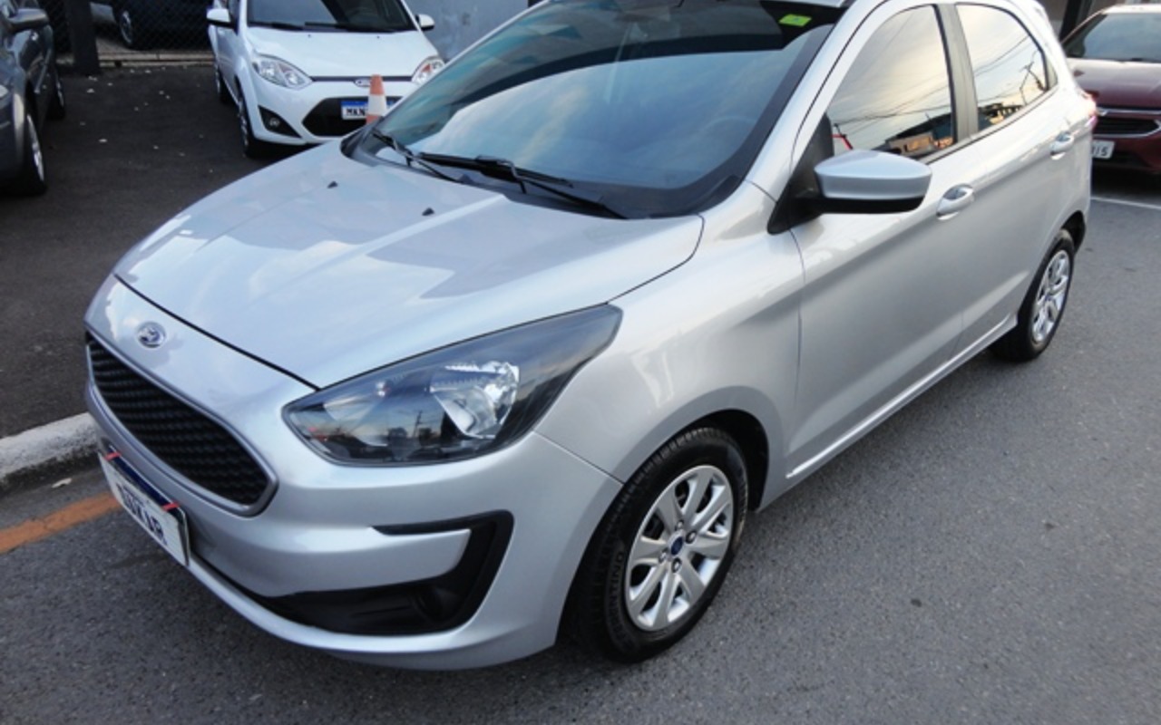 imagem-https://www.socarrao.com.br/sc-vehicle-images-prod/1008155/1781037941652-RFNDMDQ2NDMuSlBH.JPG