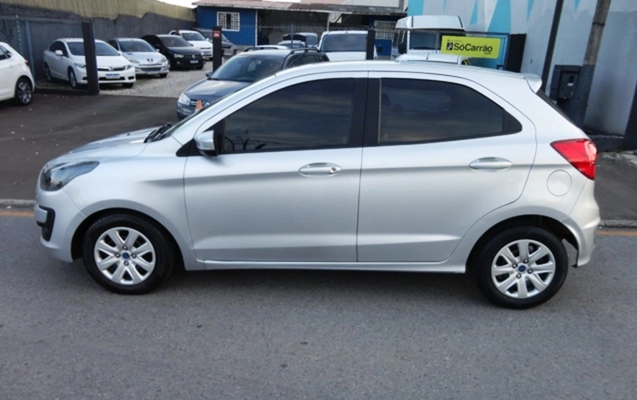 imagem-https://www.socarrao.com.br/sc-vehicle-images-prod/1008155/1781037941943-RFNDMDQ2NDIuSlBH.JPG