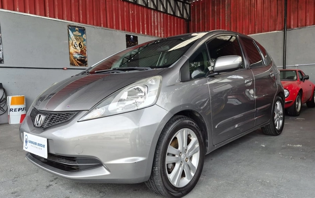 imagem-https://www.socarrao.com.br/sc-vehicle-images-prod/1008302/1788092449155-vehicle_image_1785894645_cb7e48fa923434d4f0684fb6daed1150.jpeg