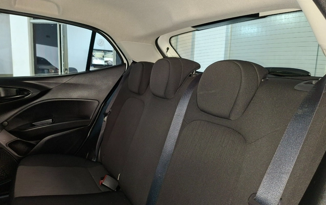 imagem-https://www.socarrao.com.br/sc-vehicle-images-prod/1008320/1776295642484-OS5qcGc.jpg
