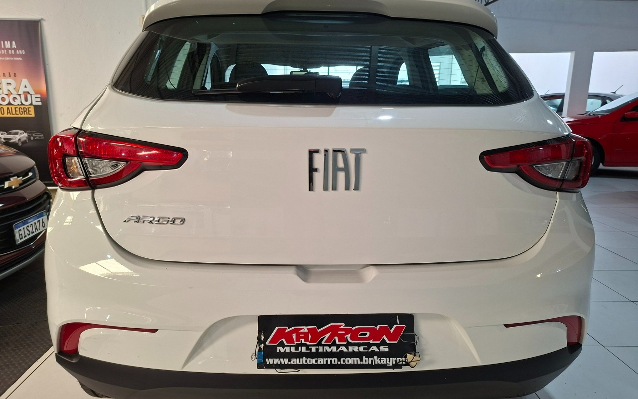 imagem-https://www.socarrao.com.br/sc-vehicle-images-prod/1008320/1776295642602-MTAuanBn.jpg