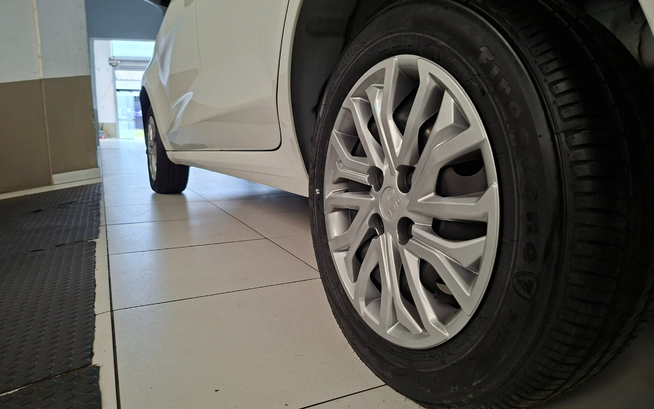 imagem-https://www.socarrao.com.br/sc-vehicle-images-prod/1008320/1776295643196-MTguanBn.jpg