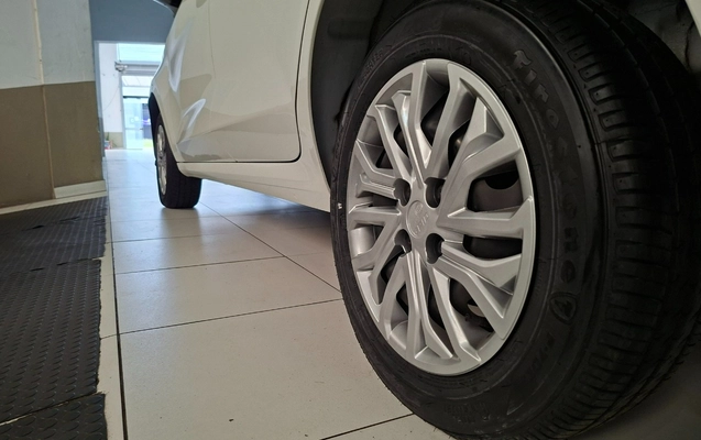 imagem-https://www.socarrao.com.br/sc-vehicle-images-prod/1008320/1776295643196-MTguanBn.jpg