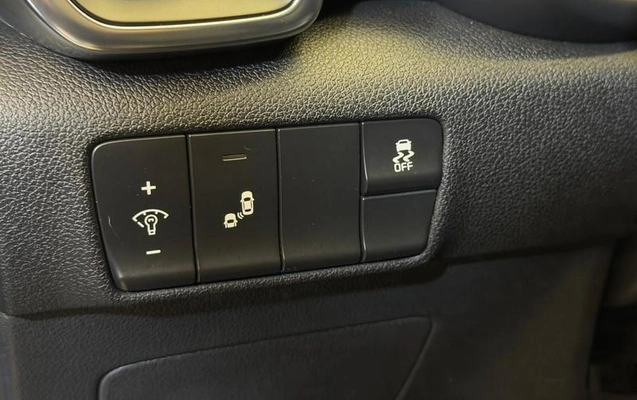 imagem-https://www.socarrao.com.br/sc-vehicle-images-prod/1008329/1789139128932-7996773_16_B_822c581039.jpeg