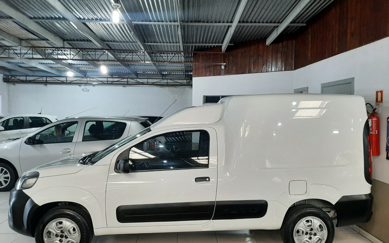 imagem-https://www.socarrao.com.br/sc-vehicle-images-prod/1008331/1776298470814-NS5qcGc.jpg