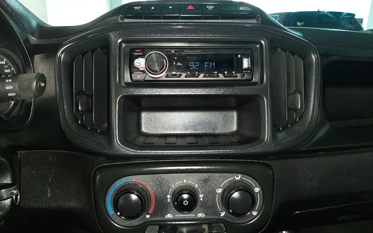 imagem-https://www.socarrao.com.br/sc-vehicle-images-prod/1008331/1776298470953-Ny5qcGc.jpg